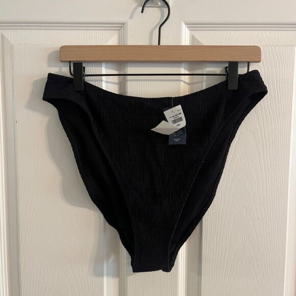 Abercrombie & Fitch Curve Love Mid-Rise High-Leg Moderate Bottom - Picture 2 of 3